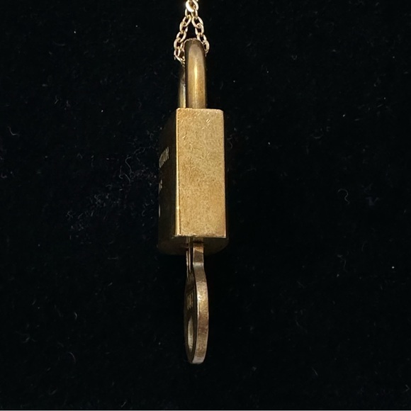 Authentic LV Lock & Key as a Necklace - Picture 10 of 11